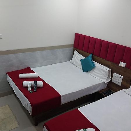 Hotel New Balaji Residency Bombaj Zewnętrze zdjęcie