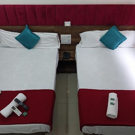 Hotel New Balaji Residency Bombaj Zewnętrze zdjęcie
