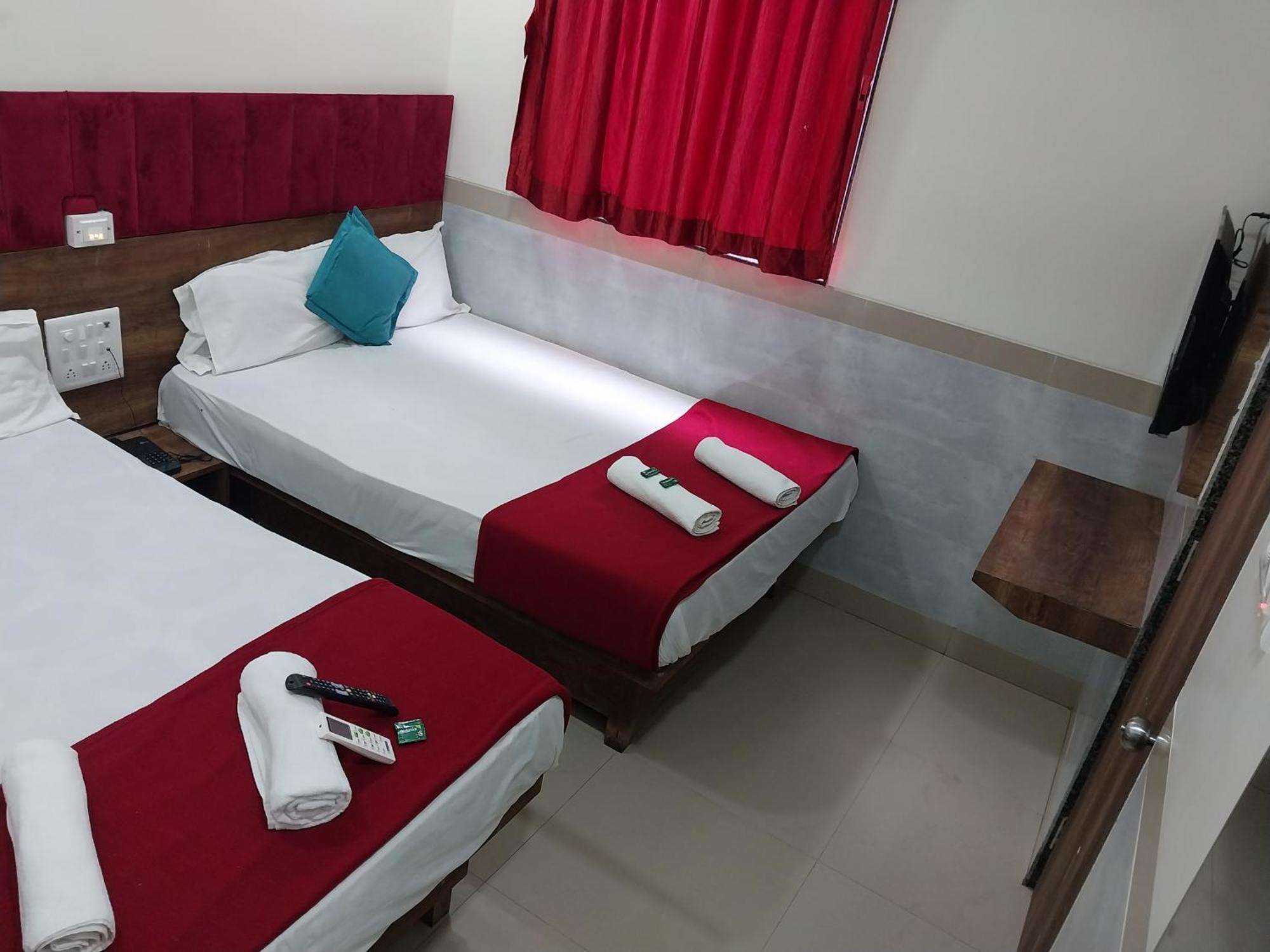 Hotel New Balaji Residency Bombaj Zewnętrze zdjęcie