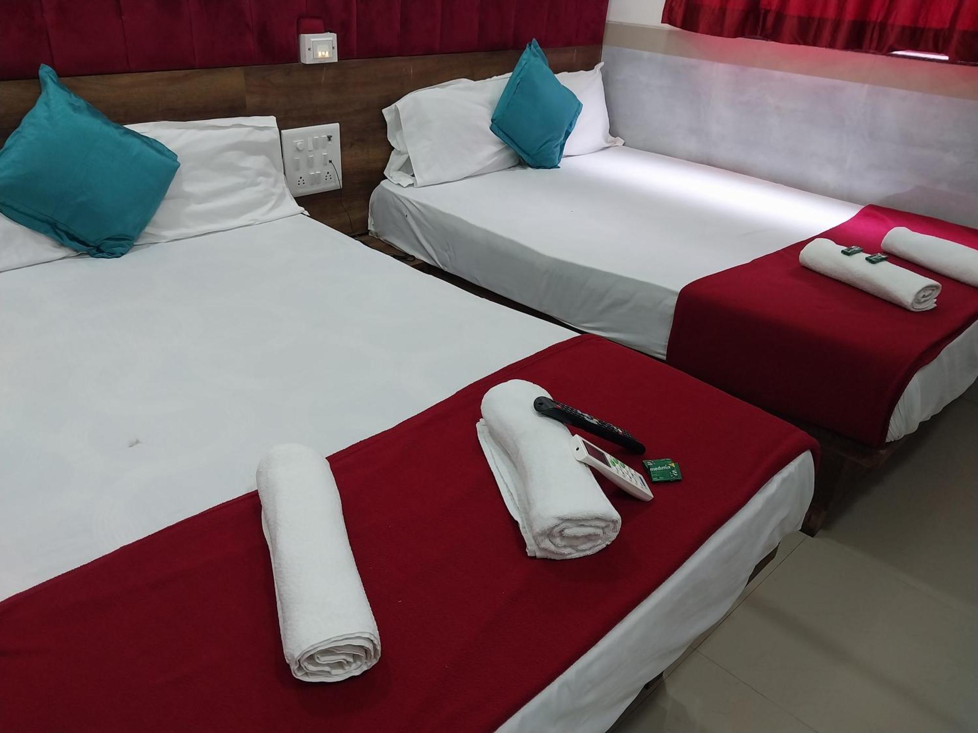 Hotel New Balaji Residency Bombaj Zewnętrze zdjęcie