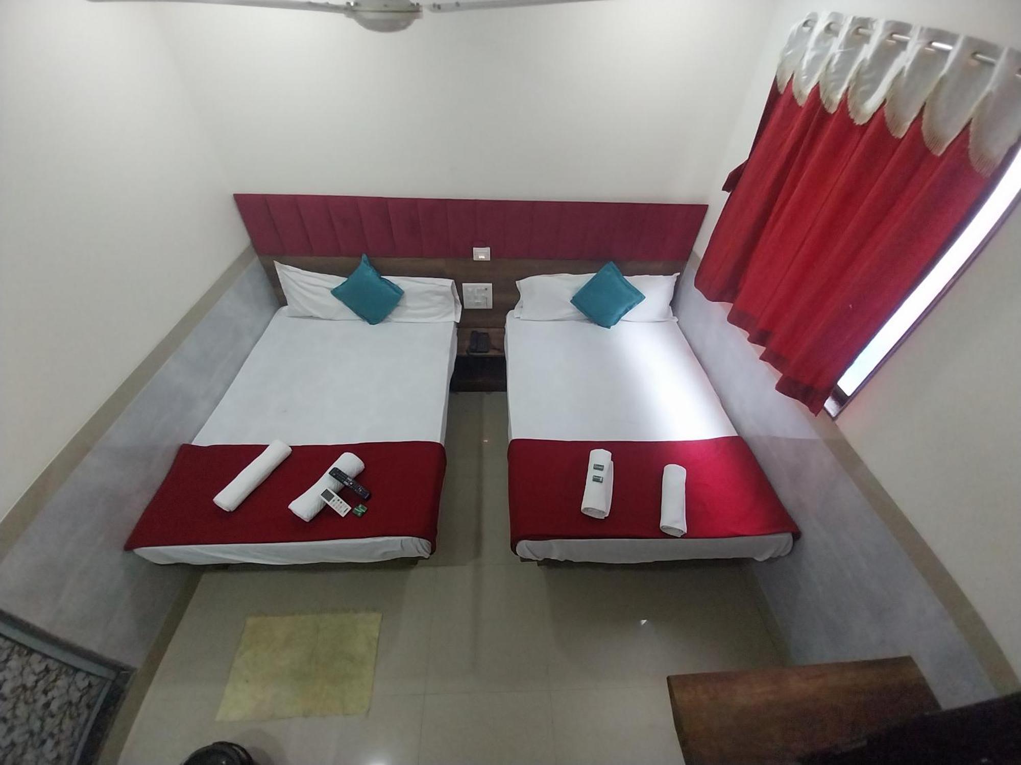 Hotel New Balaji Residency Bombaj Zewnętrze zdjęcie
